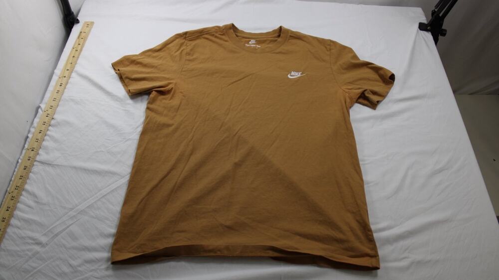 Nike The Tee Men's Size L Brown TShirt Swoosh Logo Casual Short Sleeve Crew Neck